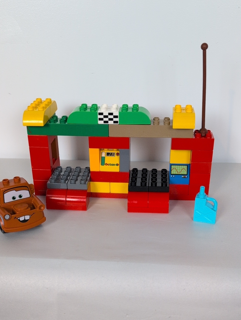 Lego Duplo Mater and Garage